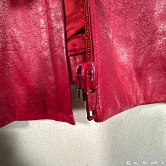 VINTAGE BCBG Max Azria Y2K Cherry Red Leather Jacket | Fitted Moto | Women's M - Picture 10 of 13
